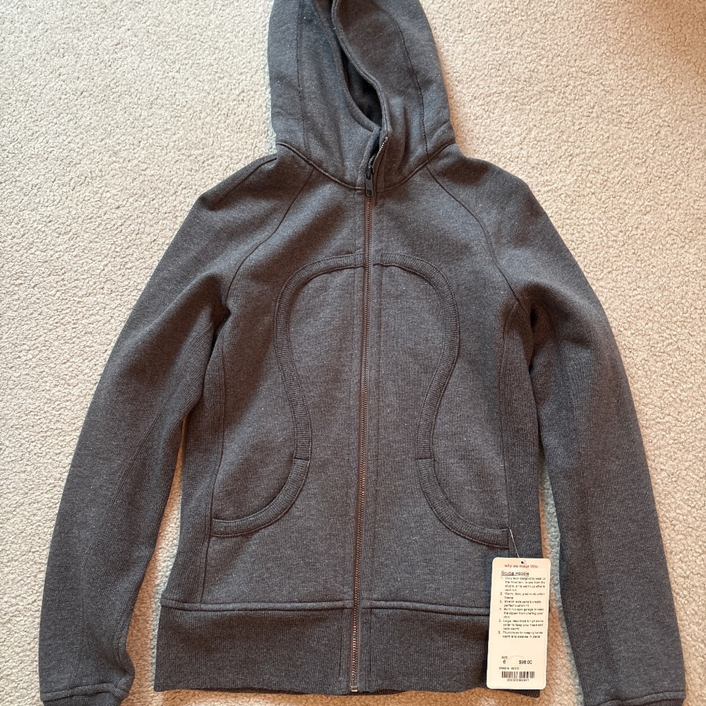 Brand new Lulu scuba hoodie